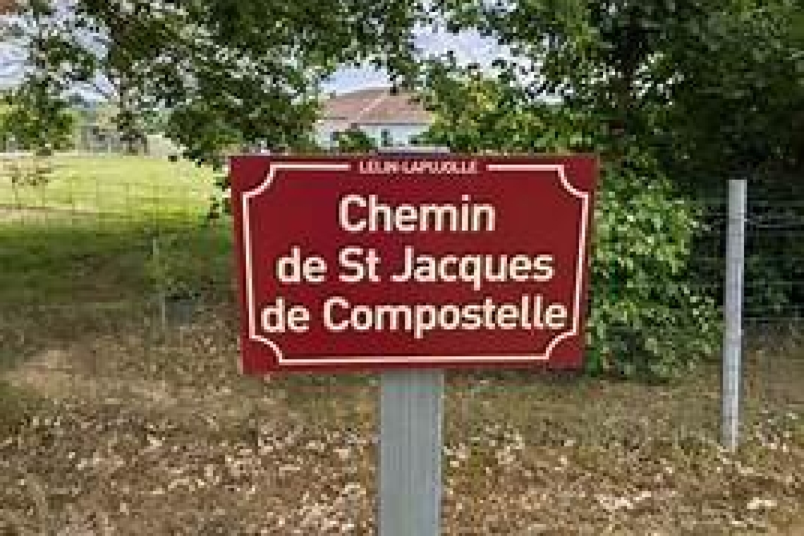 OMONDO SOCIÉTÉ : Arnaque sur les chemins de Saint-Jacques-de-Compostelle - Deux femmes piégées par un faux pèlerin en Gironde